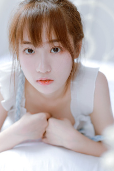 卿本佳人在线看